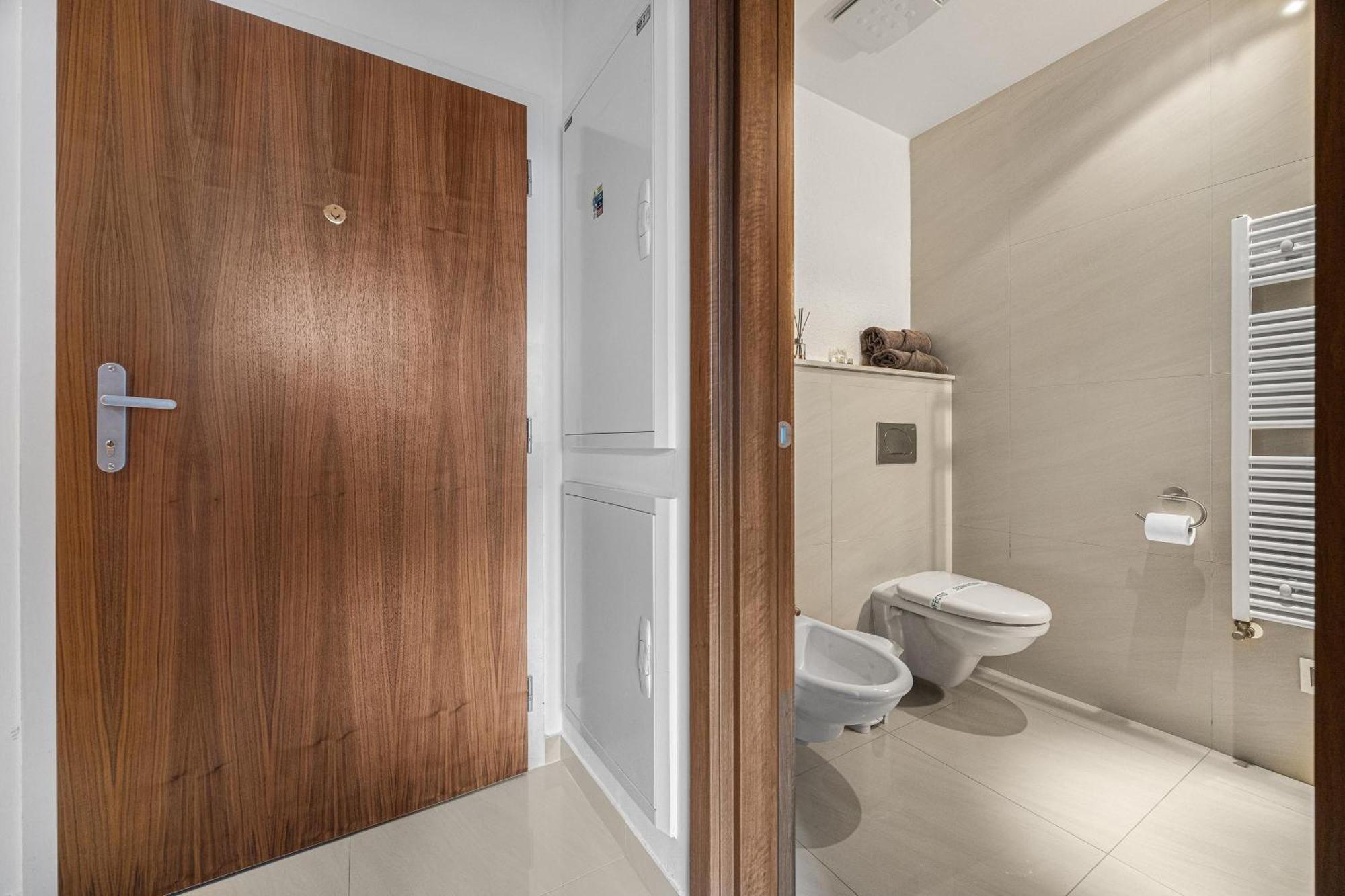 Revon Business Apartment 50 Dunajska 브라티슬라바 외부 사진